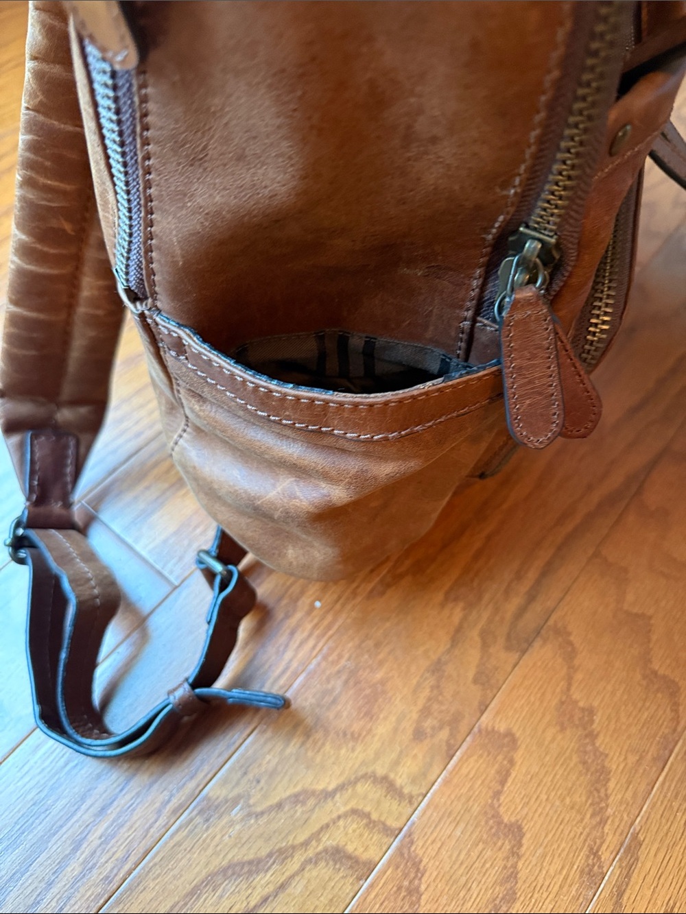 Frye Logan Backpack - Picture 6 of 7